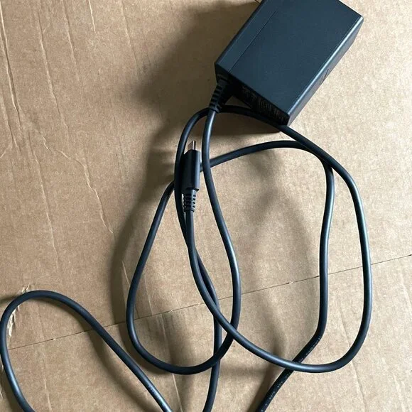 Nintendo Switch Dock Set - Picture 7 of 7